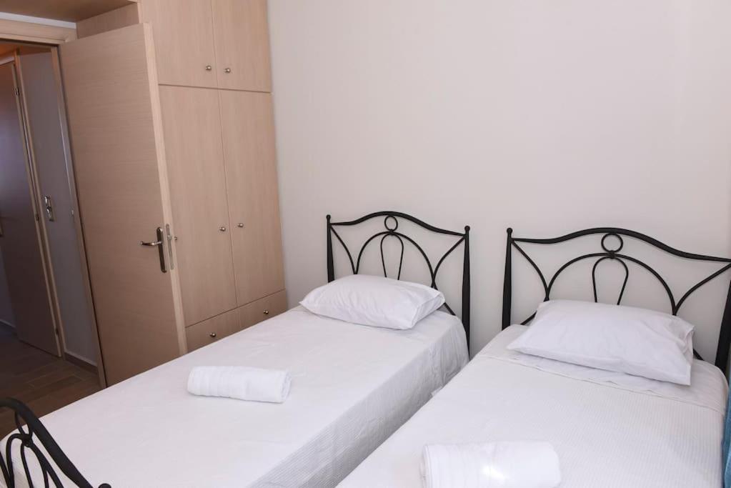 Katerina Luxury Suites Elia  Exterior photo